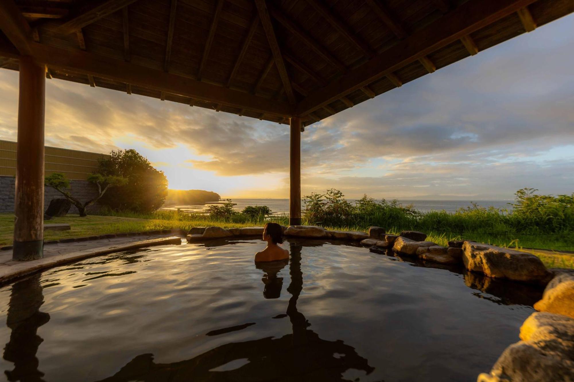 Spa And Resort Hotel Solage Oita Hiji Beppuwan Exteriör bild