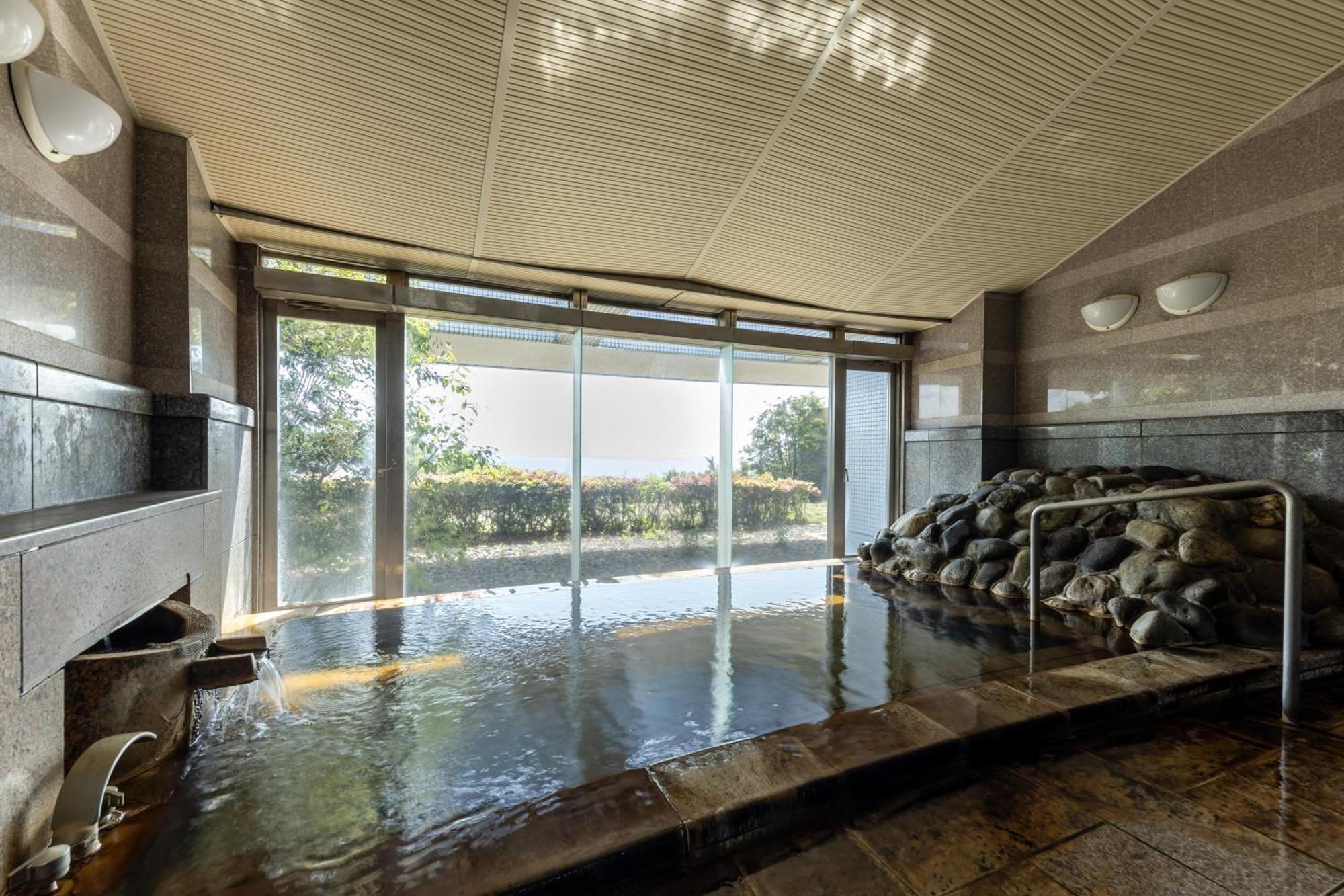 Spa And Resort Hotel Solage Oita Hiji Beppuwan Exteriör bild